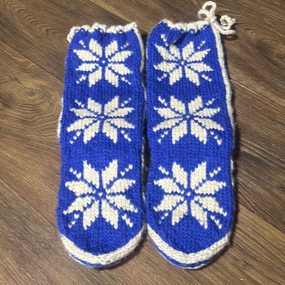 NWOT Woolrich Womens Blue Snowflake Knit Chalet Sock Slippers Size 5-6 - Picture 4 of 6